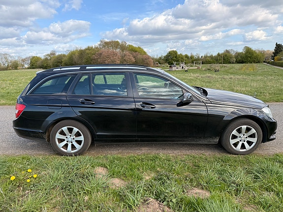 Mercedes C180 til salg hos Nabilli