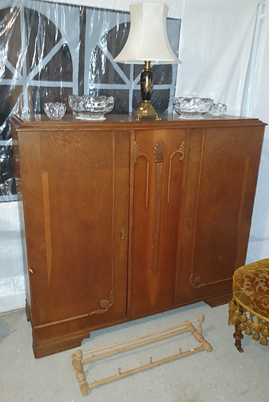 Product image 32 of 40