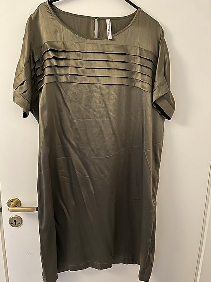 Product image 11 of 20