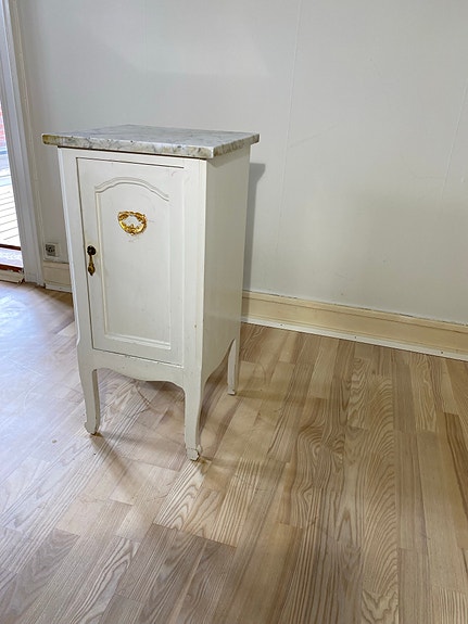 Product image 16 of 27