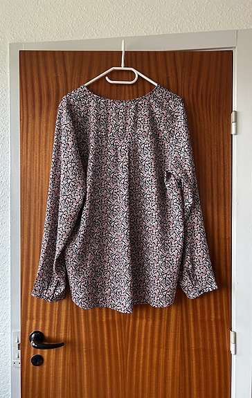 Product image 2 of 12