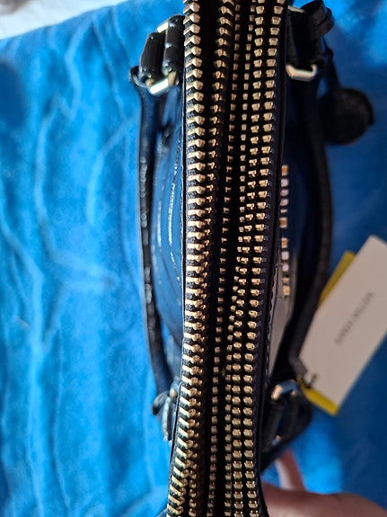 Product image 15 of 18