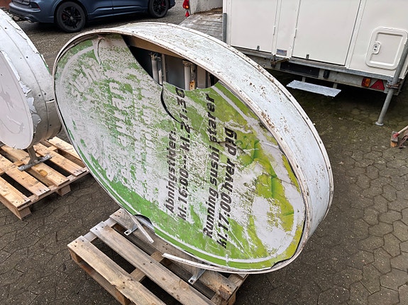 Product image 8 of 9