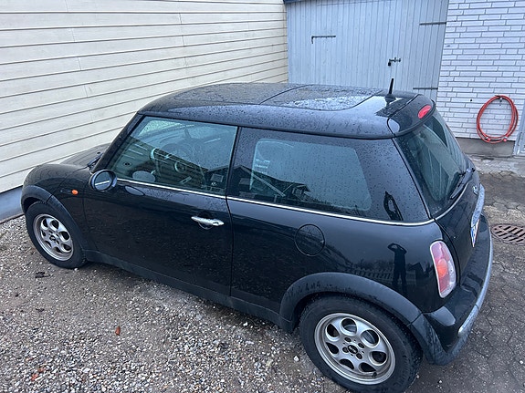 MINI Cooper til salg hos Nabilli