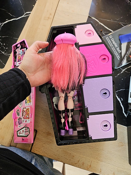 Product image 4 of 6