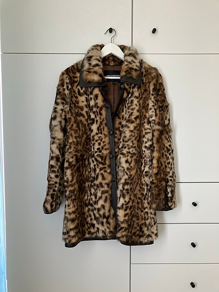 Product image 11 of 11