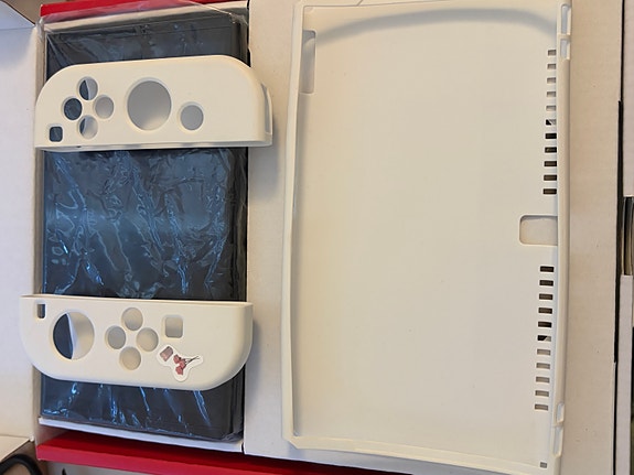 Product image 8 of 9