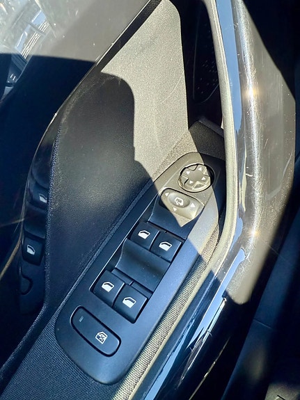 Peugeot 208 – billede 2