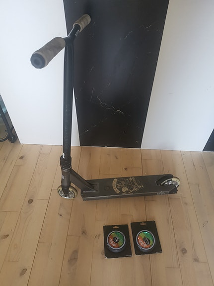 Product image 6 of 7