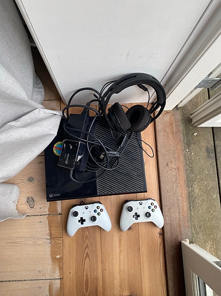 Product image 2 of 5