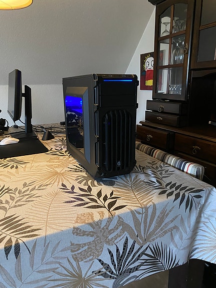 Product image 2 of 9