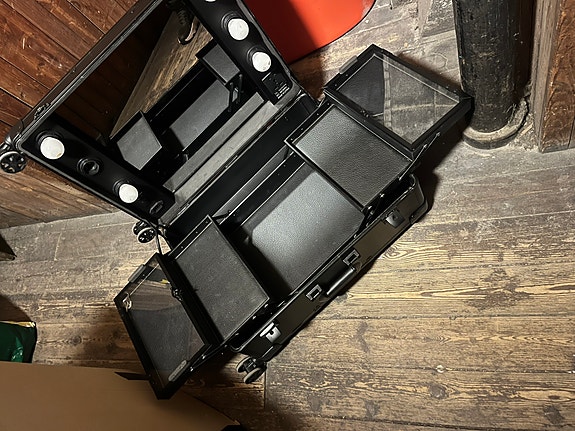 Product image 12 of 19