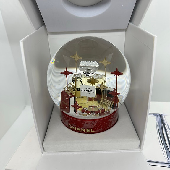Product image 16 of 16
