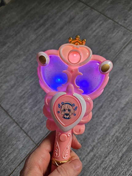 Product image 3 of 6