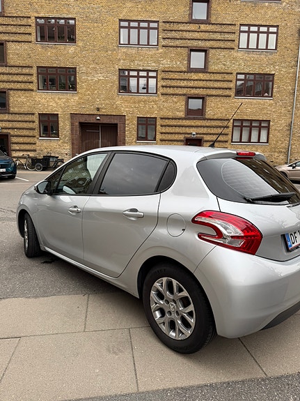 Peugeot 208 – billede 2