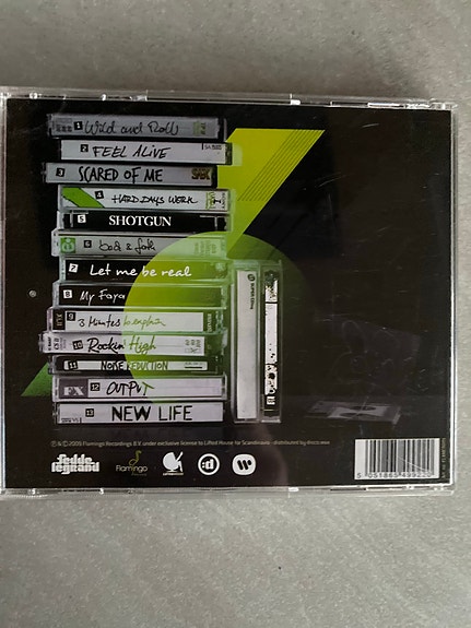Product image 3 of 6