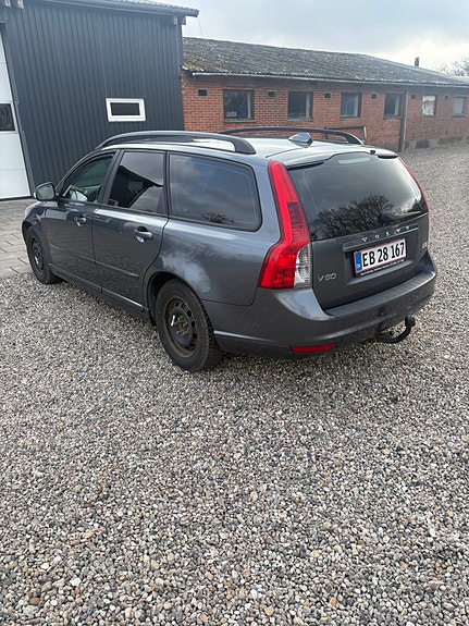 Volvo V50 til salg hos Nabilli