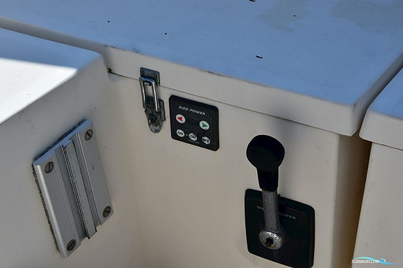 Product image 17 of 51