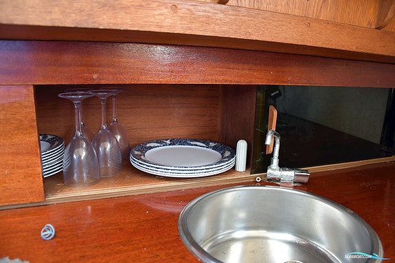 Product image 46 of 51
