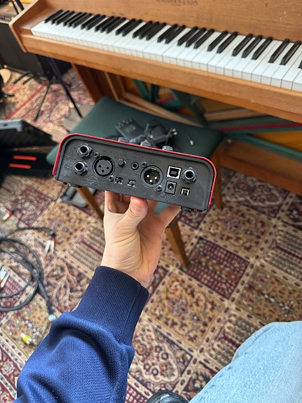 Product image 2 of 5