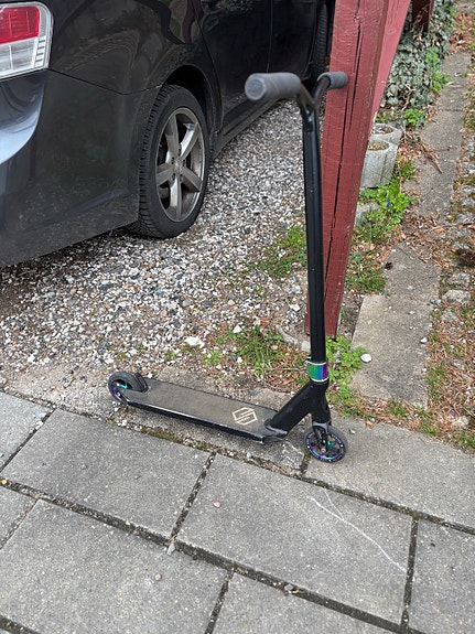 Product image 2 of 9