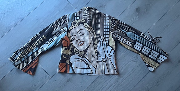 Product image 2 of 6