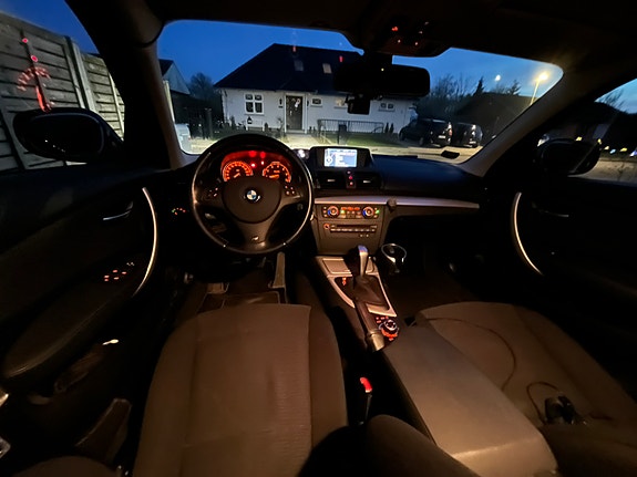 BMW 120i til salg hos Nabilli