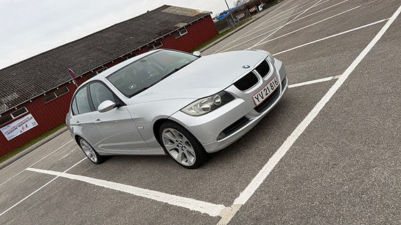 BMW 318i til salg hos Nabilli