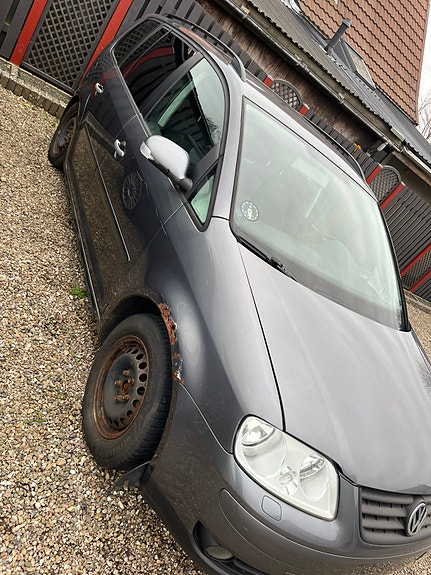 VW Touran til salg hos Nabilli