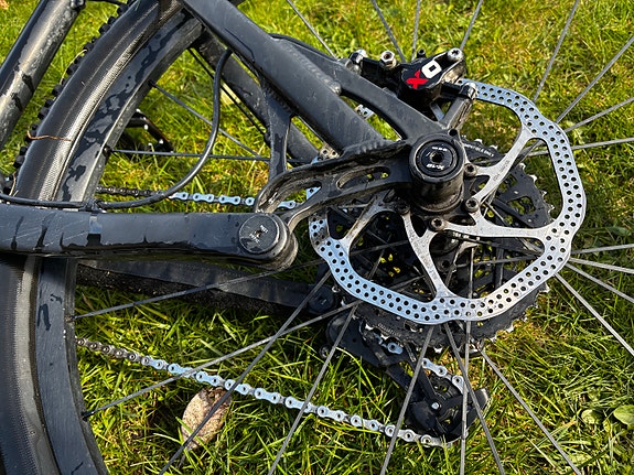 Product image 12 of 18