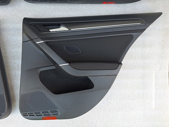 Product image 31 of 32