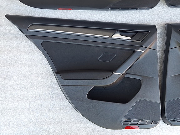 Product image 30 of 32