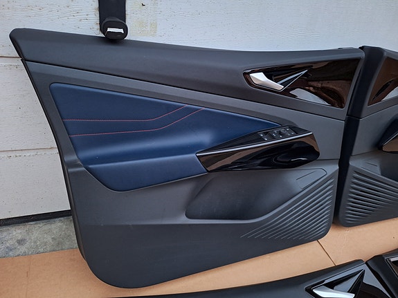 Product image 2 of 12