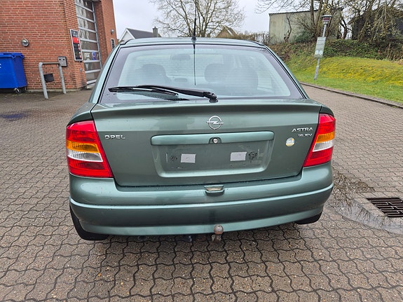 Opel Astra – billede 2