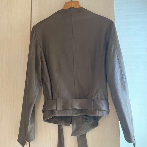 Product image 17 of 17