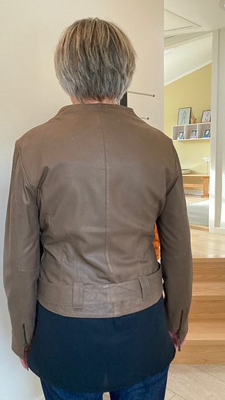 Product image 8 of 17