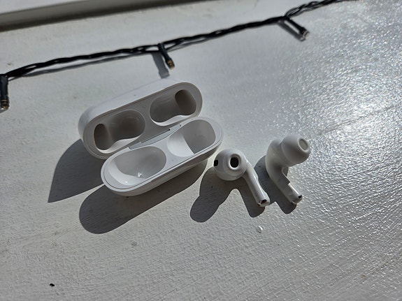 Product image 2 of 9