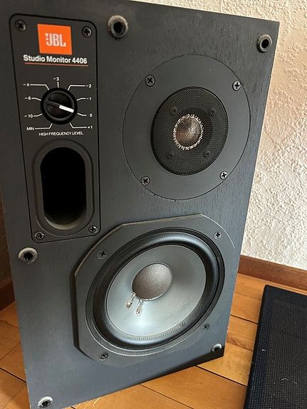 Product image 11 of 16