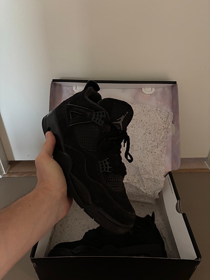 Product image 19 of 20
