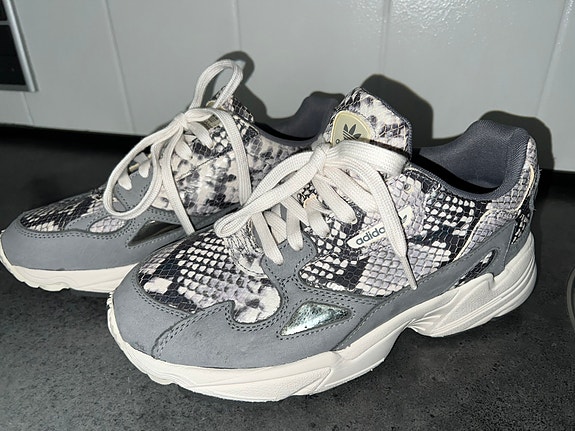 Product image 11 of 13