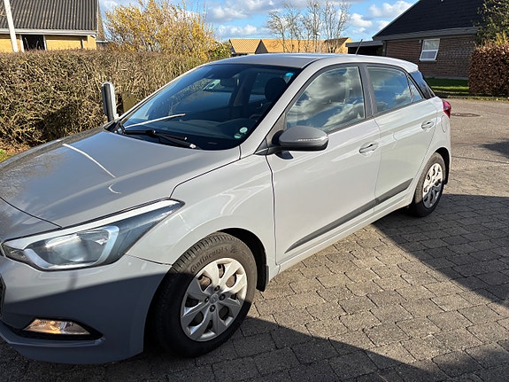 Hyundai I20 2016 photo 3