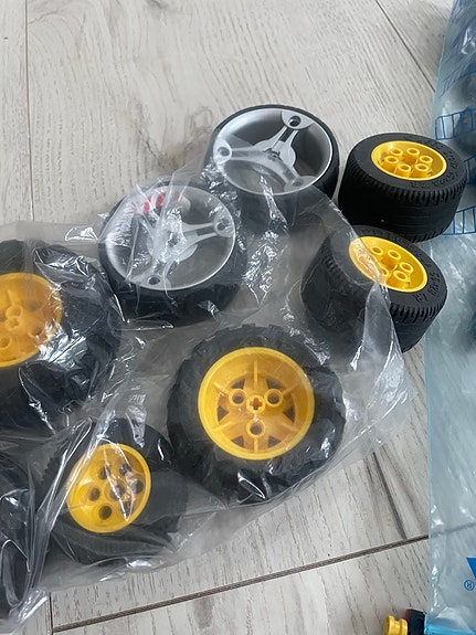 Product image 4 of 6