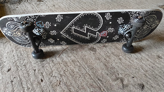Product image 4 of 8