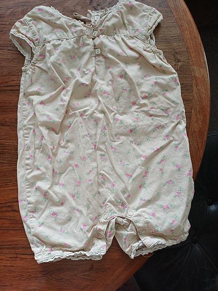 Product image 16 of 17