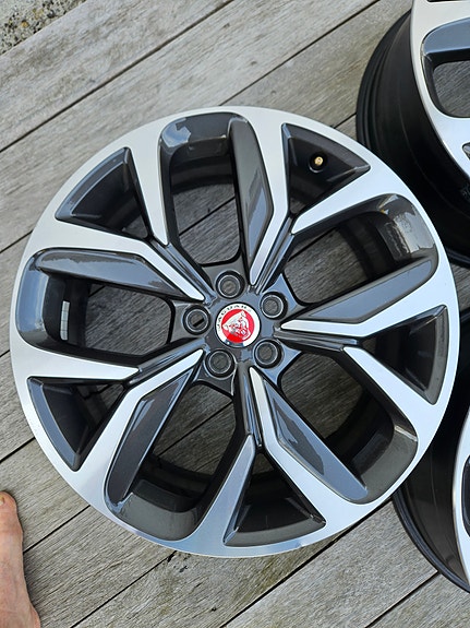 Product image 6 of 9