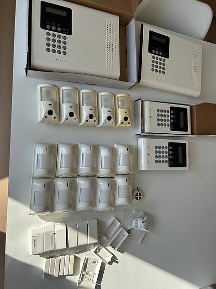 Product image 2 of 8