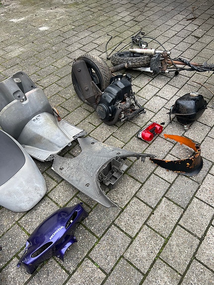 Product image 9 of 10