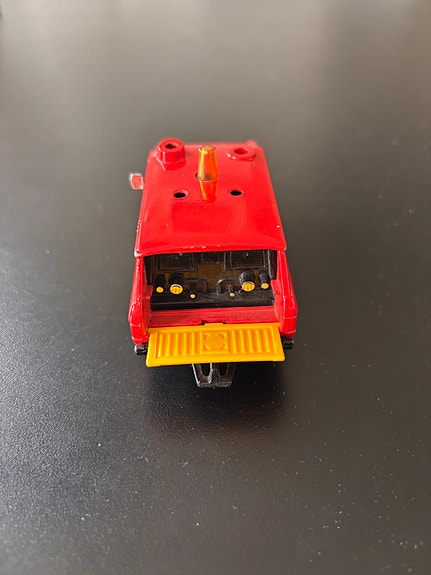 Product image 8 of 9