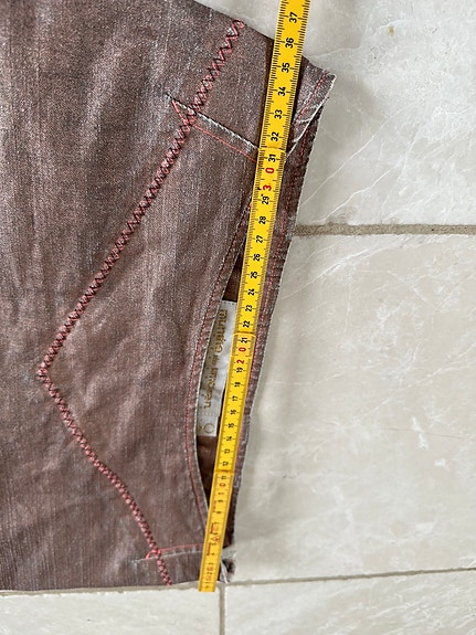 Product image 16 of 16