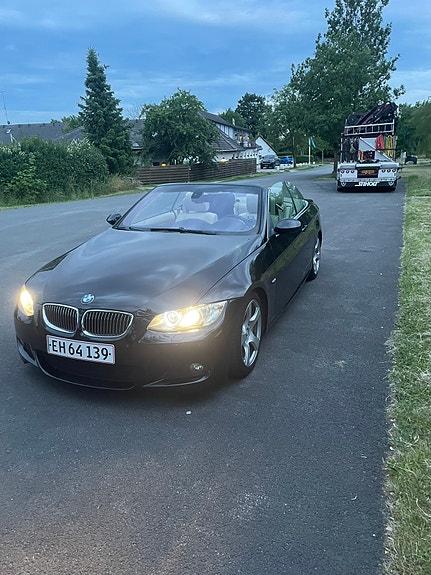 BMW 325i til salg hos Nabilli